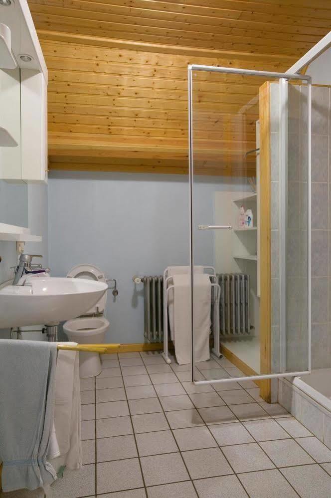Hotel - B&B Elementum Courtrai Extérieur photo